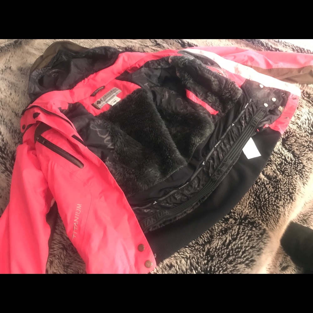 đź‘‘Columbia Jacketđź‘‘ - Picture 2 of 7